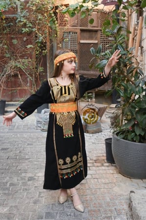 اللبس الجنوبي البناتي