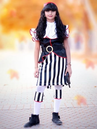 ملابس قراصنه للاطفال