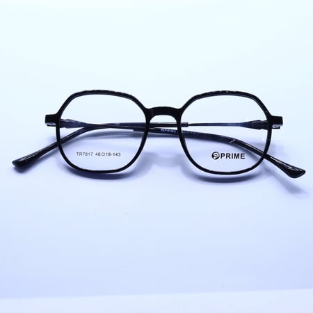 نظارة طبية من Bprime موديل TR7817
