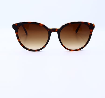 نظارة شمسية نسائي ماركة GORGINA موديل VCH331S