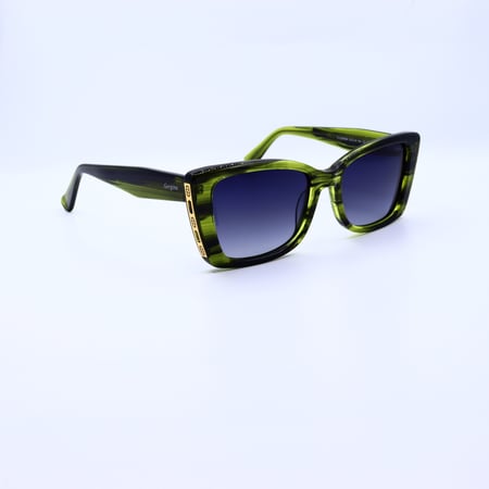 نظارات شمسية نسائية بعدسات تحمي عينيك من الشمس