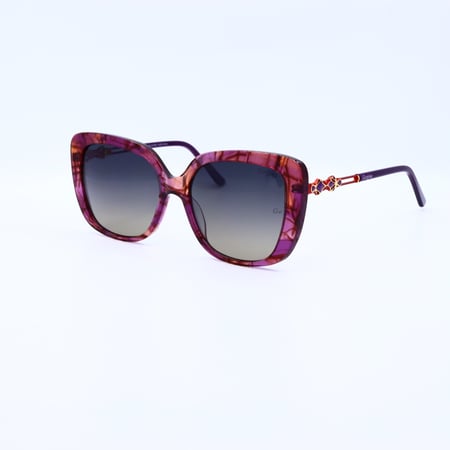 نظارات شمسية نسائية مناسبة لجميع إطلالاتك الخارجية