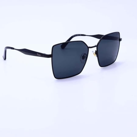 نظارة شمسية شكل مربع من Vines موديل 4616