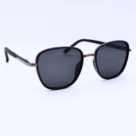 نظارة شمسية TR8609 تناسب الرجال والنساء