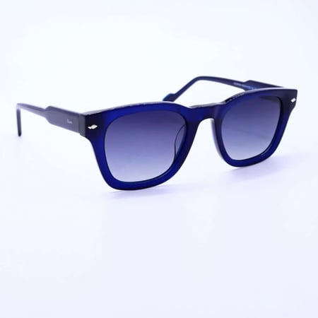 نظارة شمسية  من Vines موديل OLD503A