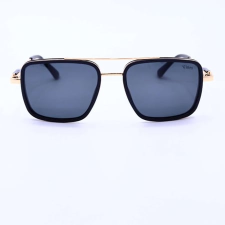 نظارة شمسية  من Vines موديل B2410