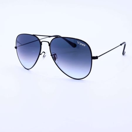 نظارة شمسية من Vines موديل 3025 عدسات زجاج