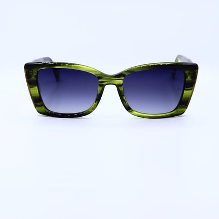 نظارات شمسية نسائية من ماركة GORGINA بتصميم عصري