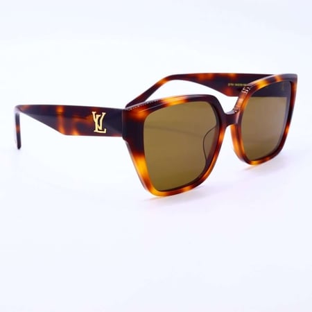 نظارة شمسية ماركة  LOUIS VUITTON موديل  z1761