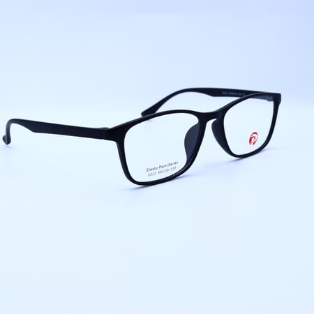 نظارة طبية PORTO سادة بتصميم مستطيل يناسب جميع الأشكال