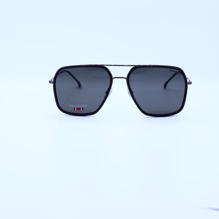 نظارة كاريرا موديل 273S بإطلالة يومية