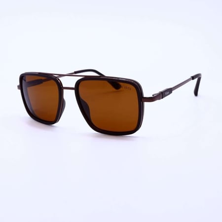 نظارة شمسية  من Vines موديل B2410