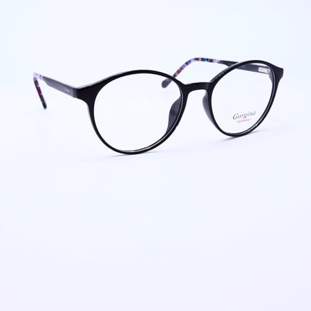 نظارة طبية مع عدسات للحماية من الأشعة الضارة