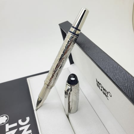 قلم مونت بلانك ستارووكر الجديد غطاء