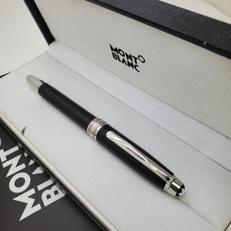 قلم مونت بلانك غطا اسود على فضي مطفي