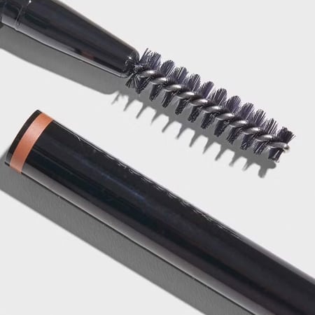 قلم حواجب براو ويز من أناستازيا بيفرلي هيلز - جرانيت