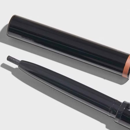 قلم حواجب براو ويز من أناستازيا بيفرلي هيلز - جرانيت