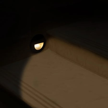 انارة درج وممرات - كشاف درج اطار دائري - لون اسود