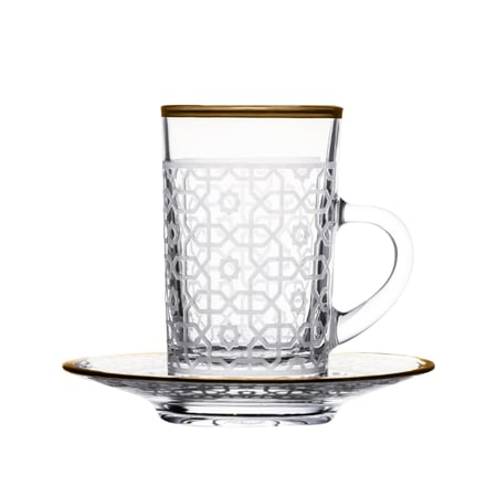 طقم بيالات وفناجين شاي بيد مع صحن مذهب بزخرفة فاخرة مستوحاة من الفنون الشرقية القديمة