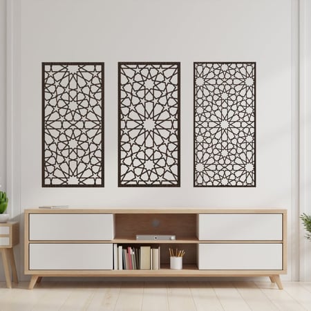 3 لوحات منحوتة خشبية