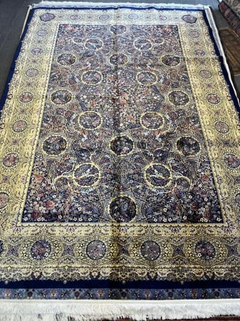 سجادة ايرانية حرير صناعة يدوية | مقاس: 2x3 m