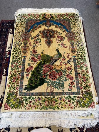 سجادة حرير ايراني | مقاس: 1x1.5 m