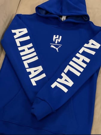 بلوفر تصميم الهلال