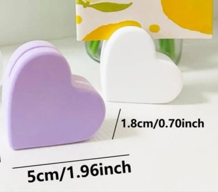 حامل بطاقات شكل قلب