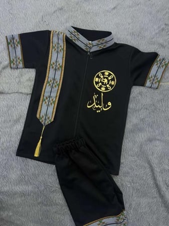 طقم ملابس ولادي يوم التأسيس السعودي
