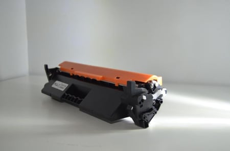 حبر طابعه ليزر اسود ,متوافق للطابعات (اتش بي HP) موديل  W1510A/151A with chip (No show pages) متوافق مع الموديلات : HP Laserjet M111w M111a M141a M141w W1500A W150A printer.