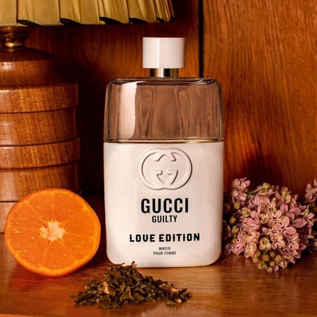 عطر قوتشي غليتي لوف اديشن MMXXI النسائي او دو بارفيوم 90مل