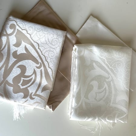 سجاده صلاه للبالغين مع شنطه بالاسم