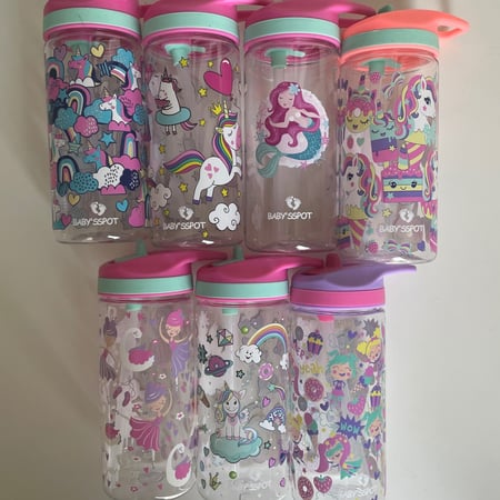 مطاره بلاستك مع مصاص سلكون مانعه للانسكاب