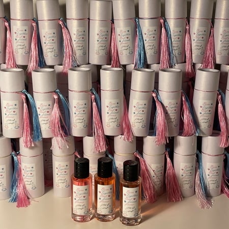 توزيعات عطور مع العلبه او عطر نص توله مسك بودره