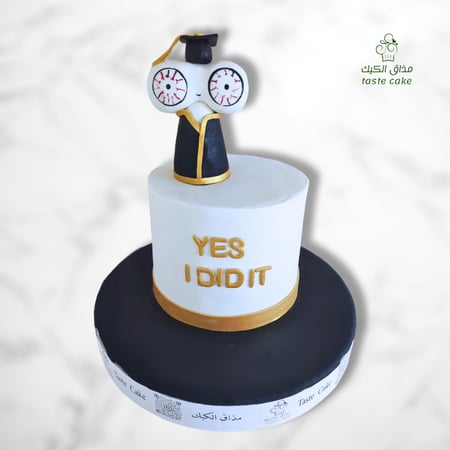 كيك تخرج yes i did it ثيم دكتور