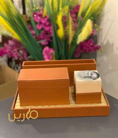 طقم مبخره جلدية مع استاند للورد