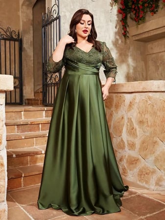 فستان حفلات نسائي