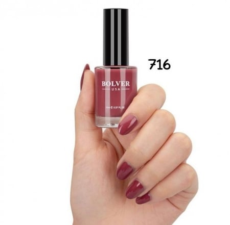 مناكير بولفير -الاناقة للتجميل