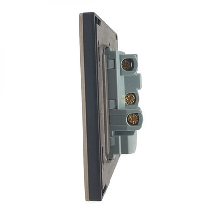 فيش 13 امبير مع مفتاح ذهبي ماركة تيمبو TEMPO