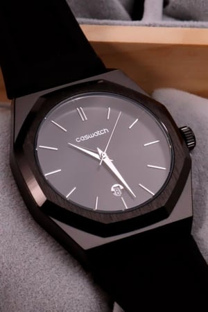 ساعة رجالي ربر بلون اسود