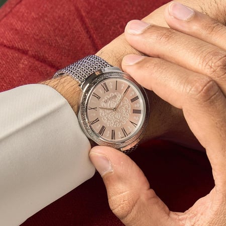 ساعة رجالية بسوار ستانلس ستيل بلون فضي