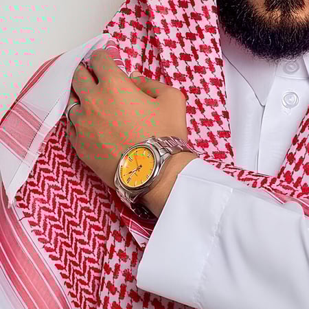 ساعة رجالية شبيهة رولكس باللون الفضي والأصفر