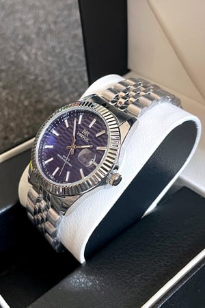 ساعه كلاسيكيه