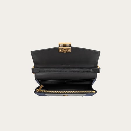 شنطة زايروس رمادي