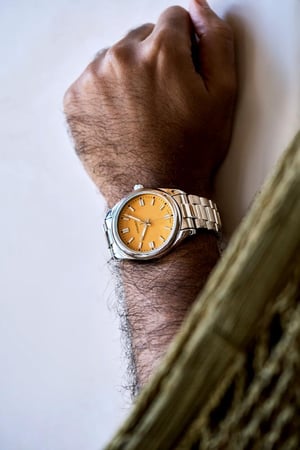 ساعة عملية اصل الفخامة اصلية