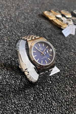 ساعه كلاسيكيه