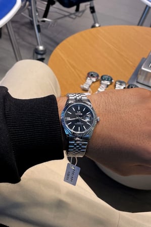 ساعات مقاومة للماء