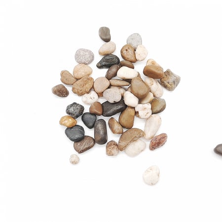 حصى املس طبيعي لتزيين المنازل