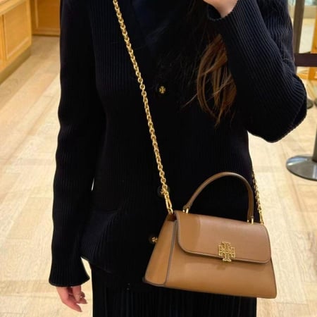 جديد توري بورش 2026 شنطه جلد مع قابض يد