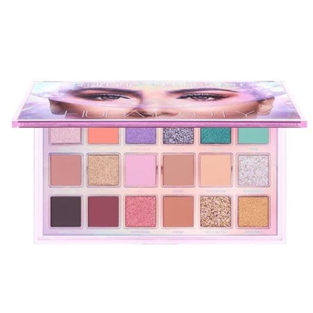 مجموعة ظلال العيون ميركوري ريتروغرايد من هدا بويتي